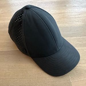 Black Melin Men’s Hat A-game Hydro 56cm SnapBack